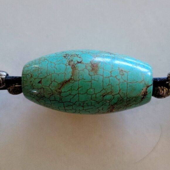 NWT Tourquoise Necklace With Pewter Beads - Picture 2 of 5